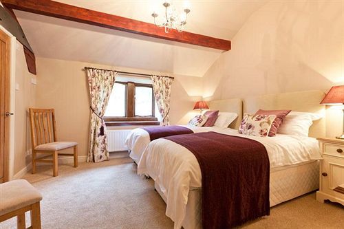 Отель Throstle Nest Farm Carleton Экстерьер фото